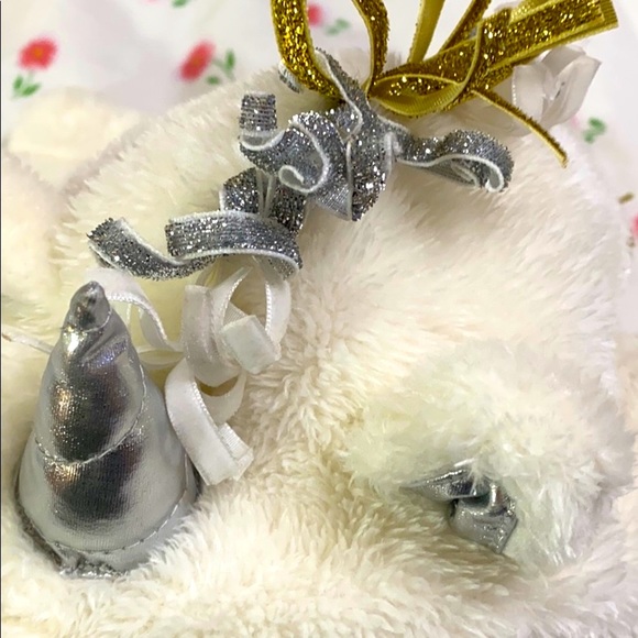 Creamy faux fur unicorn hoodie/coat w/silver wings - Picture 4 of 16